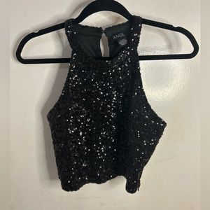 Sleeveless cropped sequin top